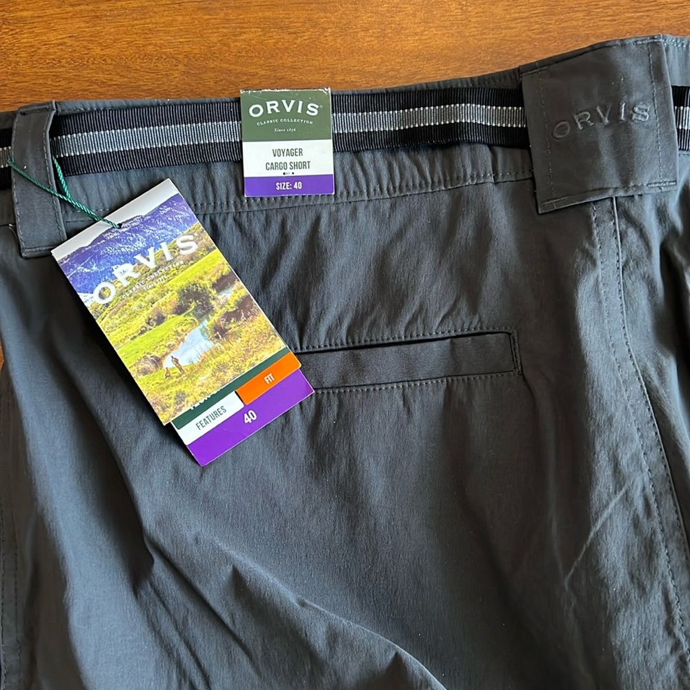 Charcoal (Dark Gray) Orvis Tech Voyager Cargo Shorts, size 40 - Picture 3 of 5
